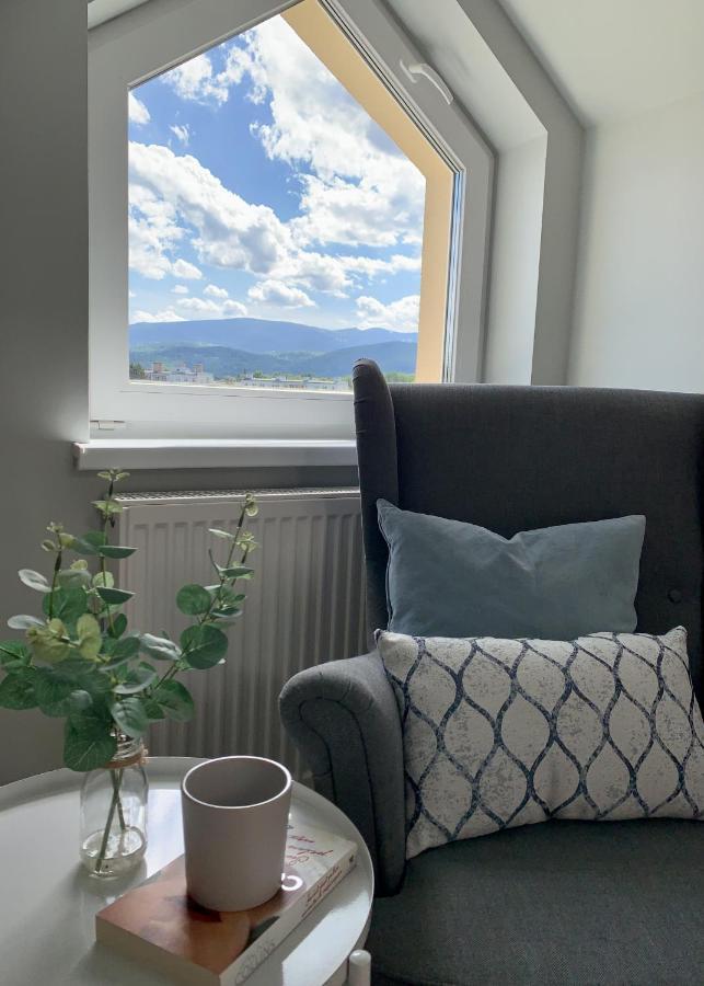 Apartament Penthouse Z Widokiem Na Sniezke I Prywatnym Parkingiem - By Spaceapart Jelenia Gora Exterior photo